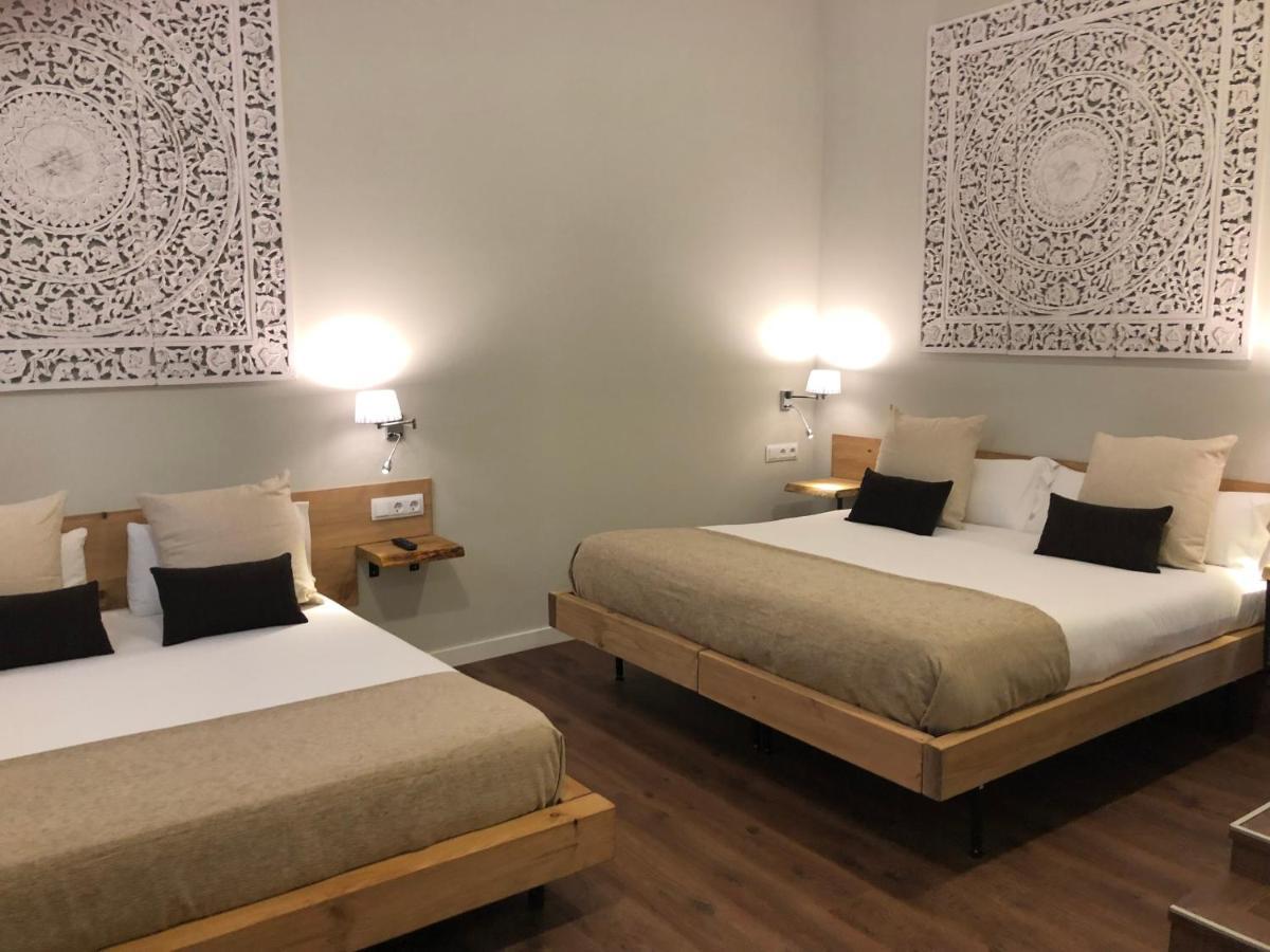 Hotel Radha L’Hospitalet de Llobregat Zewnętrze zdjęcie