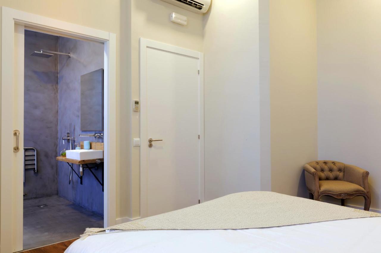 Hotel Radha L’Hospitalet de Llobregat Zewnętrze zdjęcie
