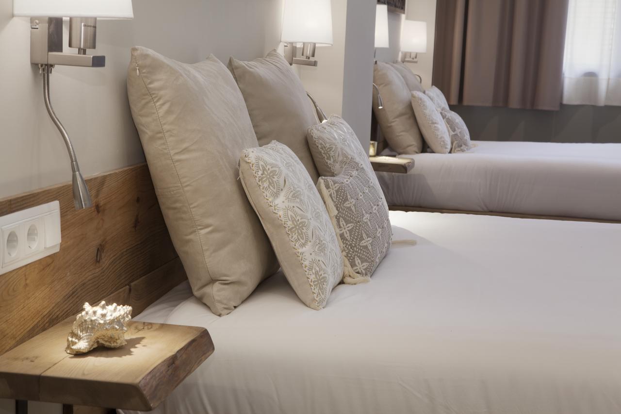 Hotel Radha L’Hospitalet de Llobregat Zewnętrze zdjęcie