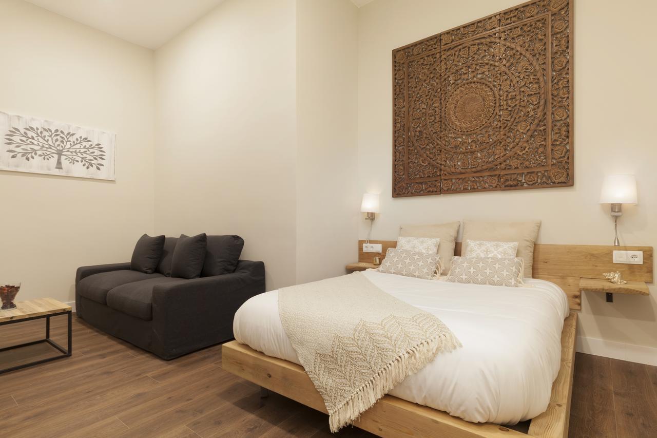 Hotel Radha L’Hospitalet de Llobregat Zewnętrze zdjęcie