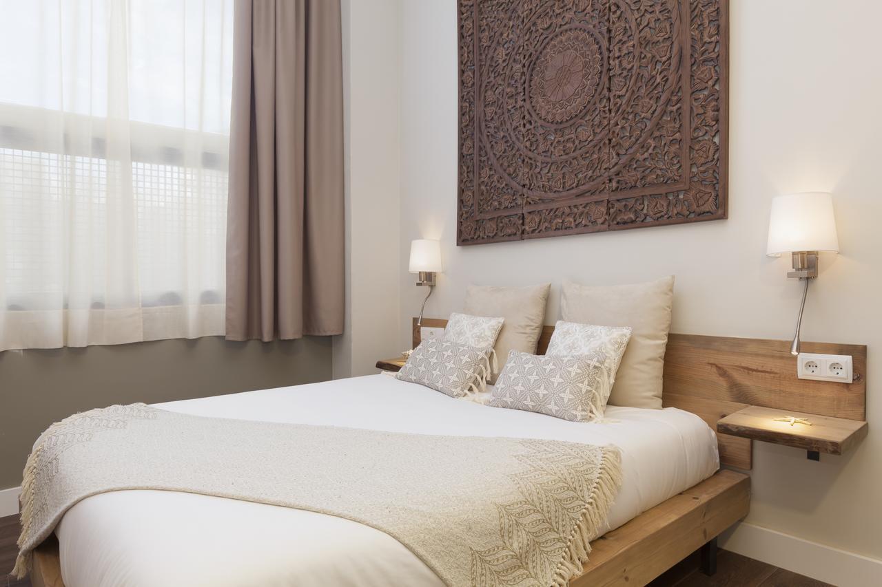Hotel Radha L’Hospitalet de Llobregat Zewnętrze zdjęcie