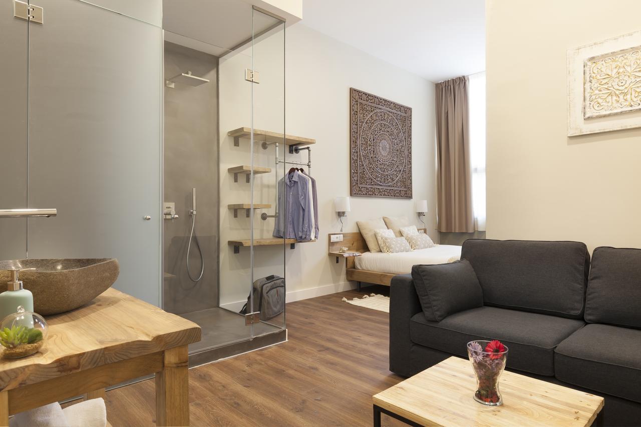 Hotel Radha L’Hospitalet de Llobregat Zewnętrze zdjęcie